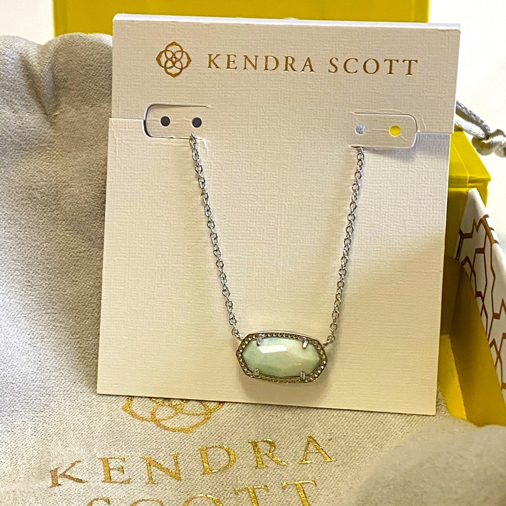 Kendra Scott Necklace